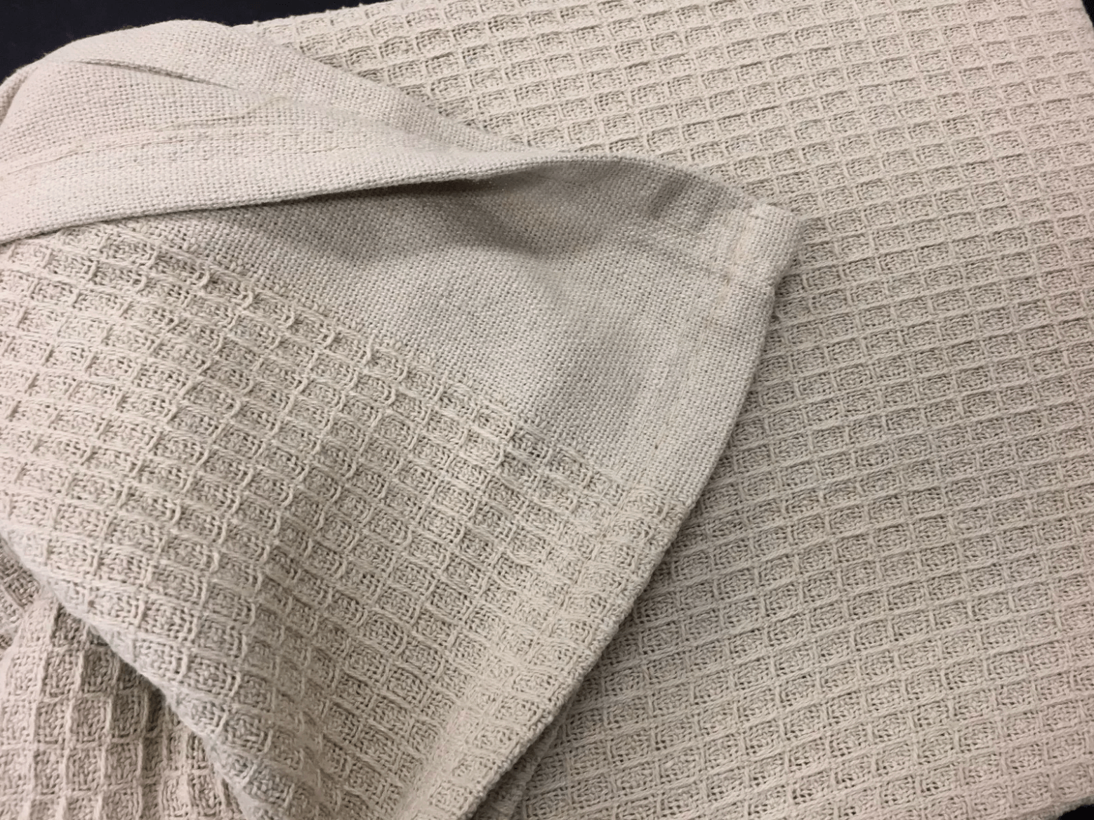 Organic Cotton Waffle Blanket – Boost Breathability, Relax in Comfort