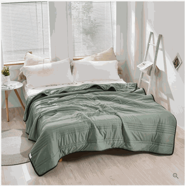 Premium Cooling Blanket for Comfortable Sleeping